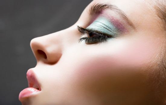 上海華美醫(yī)療美容中心：劉惠珍紋眉繡眉效果超出預(yù)期！