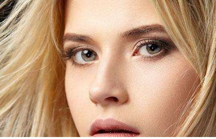 天津眼部凹陷手術(shù)哪家醫(yī)院好？TOP10評(píng)分最高的正規(guī)醫(yī)院揭秘