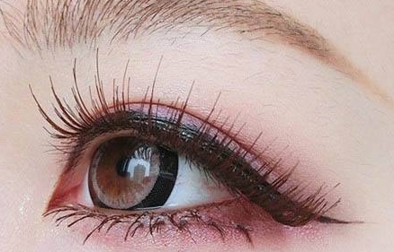 武漢伊美馨整形醫(yī)院乳房再造領(lǐng)域！羅安定技術(shù)令女性放心選擇！