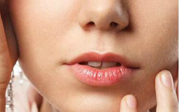 2023樂山光子祛除法令紋專家口碑排行(張京偉、高羅鏞、楊俊都是人氣醫(yī)美top)