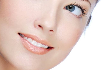 2023貴陽(yáng)玻尿酸填充鼻唇溝紋專家在榜名單前10(覃建紅、?武劍、周澤興都是業(yè)內(nèi)權(quán)威！)