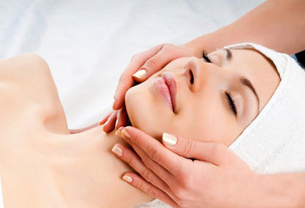 2023洛陽(yáng)喬雅登三下巴正規(guī)專家前10名(王燁、張獻(xiàn)群、雍磊正規(guī)更靠譜，選擇更放心)