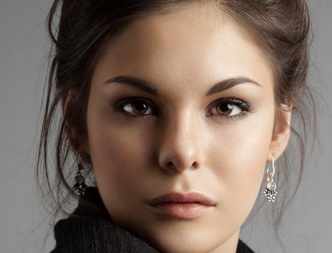 上海眼睛修復哪家醫(yī)院好，專家推薦