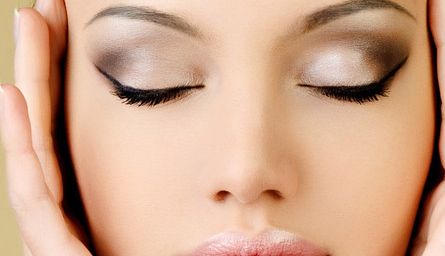 大連愛(ài)德麗格劉志剛修復(fù)雙眼皮可靠嗎？相關(guān)技術(shù)與眼王代表分享！