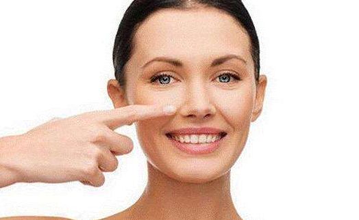 想問一下，在深圳哪家正規(guī)醫(yī)院治療黃褐斑比較好呢？