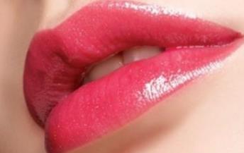 2023西安手術(shù)吸脂豐胸口碑榜前十的專家(鄭罡、蘇鵬、彭元當(dāng)?shù)厝藦?qiáng)烈推薦的專業(yè)醫(yī)生！)