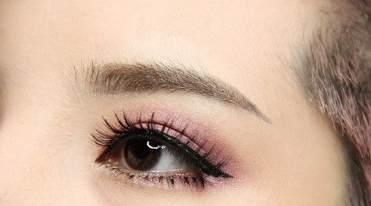 選擇重慶隆鼻手術(shù)排行前十名的醫(yī)生，網(wǎng)友評(píng)選的比較好的專家，了解一下！