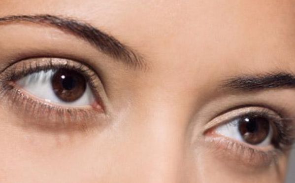 如何評(píng)價(jià)武漢仁愛植發(fā)中心的技術(shù)？發(fā)際線種植、頭頂加密等技術(shù)如何？