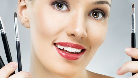 大連愛德麗格醫(yī)療美容整形醫(yī)院的坐診醫(yī)生介紹和擅長項目是怎樣的呢？