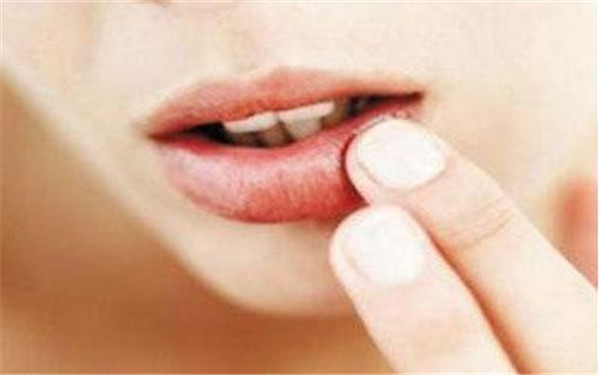 2023成都顴骨顴弓整形正規(guī)醫(yī)生口碑前10位(李曉魯、帥宗國、張萌口碑獲贊實(shí)力強(qiáng))