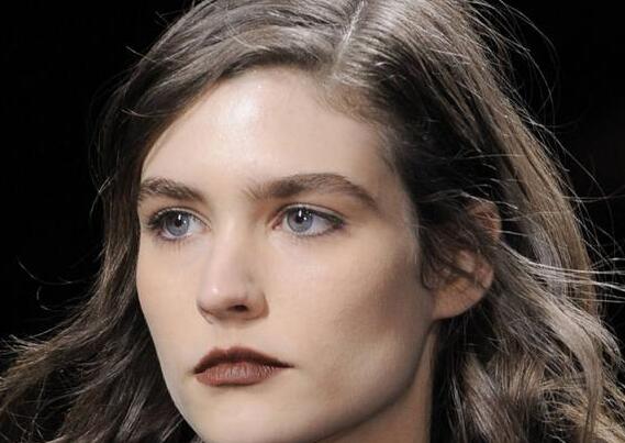 優(yōu)秀的武漢隆鼻醫(yī)生推薦！前五名專業(yè)實(shí)力派護(hù)你翹鼻梁，廣受贊譽(yù)！