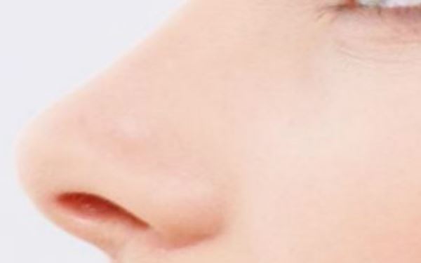 北京八大處唐勇整形醫(yī)院：自體脂肪豐胸逐夢(mèng)人生！