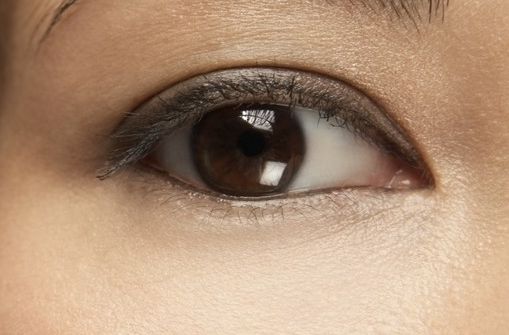 上海治療褐青斑哪家醫(yī)院好？專家?guī)湍憬獯穑?/>
                                </a>
                                <h4><a href=