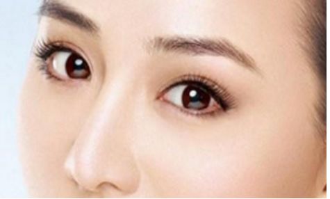 廣州乳房下垂哪家醫(yī)院好？解析乳房下垂原因及專家推薦