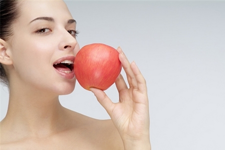 2023重慶自體脂肪豐鼻基底正規(guī)專家評分十強(qiáng)(洪梁健、果磊、南東佑技術(shù)水平深入人心！)