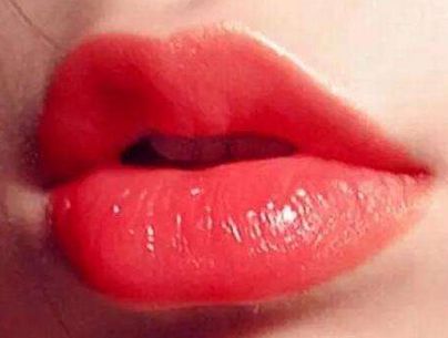 【2023上海自體脂肪豐胸哪家好？實(shí)力醫(yī)療機(jī)構(gòu)全面解析！】