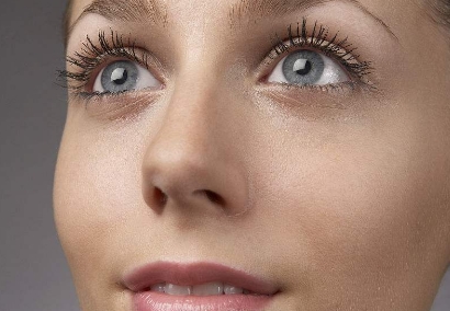 2023深圳激光吸脂瘦臉排名榜前10的專家(王紅根、何曉丹、楊曉光快來看看這些醫(yī)生吧！)