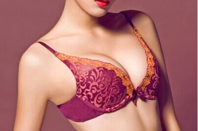 『北京第三醫(yī)院隆鼻手術(shù)費用如何？著名醫(yī)生專家有哪些？患者口碑如何評價？』