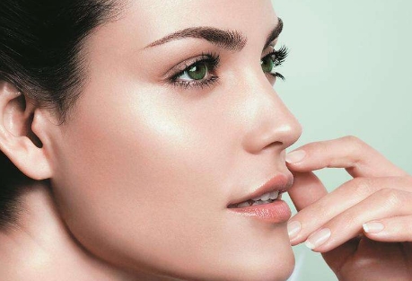 2023青島改善上瞼皺紋口碑排名前十名醫(yī)生(黃婧雯、楊季濤、王文革公立機(jī)構(gòu)專家常駐榜單)