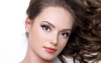 杭州妊娠紋修復首選，十家正規(guī)美容醫(yī)院排名大揭秘