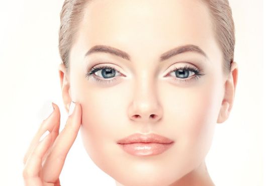 雙眼皮埋線手術(shù)洗臉時間要多久？解密手術(shù)后的潔面時間