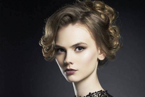 哪家醫(yī)院在武漢提供優(yōu)質(zhì)假體隆胸服務(wù)？