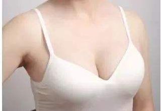 南寧最佳的整形醫(yī)院，打造完美曲線的熠美假體隆胸案例