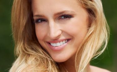 巨峰做雙眼皮技術(shù)欣賞，藝星超人氣醫(yī)生推薦！