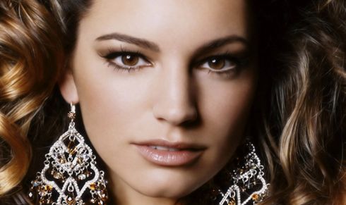 英國(guó)瘦臉推廣：醫(yī)師參與助保障