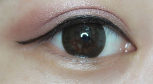 西安割雙眼皮推薦：這兩家醫(yī)院能從審美出發(fā)，性價比更高！