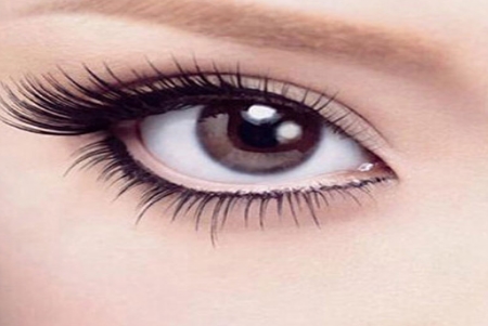 湘潭市中心醫(yī)院醫(yī)學(xué)整形美容科擅長(zhǎng)項(xiàng)目有哪些？要去湘潭市中心醫(yī)院醫(yī)學(xué)整形美容科需要注意什么？