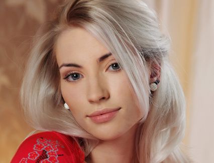 丹東何氏眼科醫(yī)院近視手術(shù)價(jià)格多少錢(qián)？飛秒激光手術(shù)只需10800元