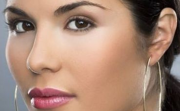 巫文云醫(yī)生豐鼻術(shù)后完美呈現(xiàn)，無(wú)與倫比的美鼻魅力閃耀！