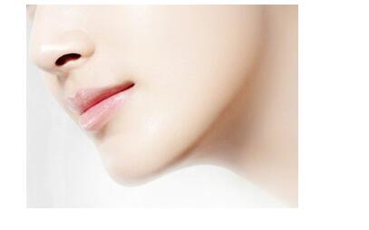 靳小雷做拉皮手術(shù)是否值得選擇？為何選擇靳小雷進行拉皮手術(shù)的理由是什么？