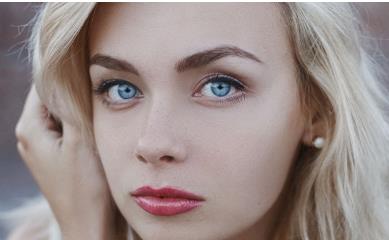 武漢大學(xué)中南醫(yī)院整形外科實(shí)力專家有哪些？哪些項(xiàng)目是他們擅長的呢？