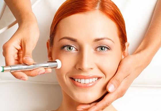 廣東第二人民醫(yī)院整形科的卓越表現(xiàn)：專家張云松、博士學(xué)位為您解讀整形外科學(xué)