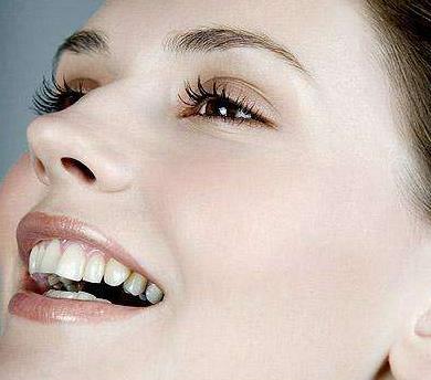 長(zhǎng)沙亞韓醫(yī)學(xué)整形美容醫(yī)院是正規(guī)醫(yī)生嗎？看醫(yī)生簡(jiǎn)介以及價(jià)格收費(fèi)表好嗎？