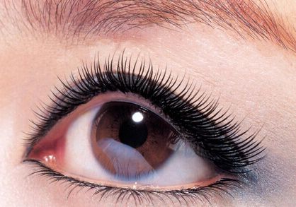 如何找到一個修復(fù)雙眼皮的靠譜整形醫(yī)院？