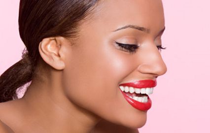 沈陽(yáng)醫(yī)大整形科與醫(yī)大本院是否有關(guān)系？科普介紹與醫(yī)生團(tuán)隊(duì)名單快速了解