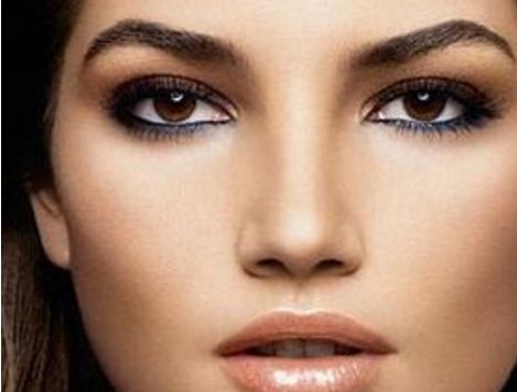 陳東與王佩華：哪位醫(yī)生更受歡迎？從醫(yī)學(xué)專業(yè)能力和專家評價(jià)來看