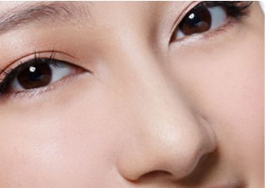 南京哪里做雙眼皮手術(shù)技術(shù)出眾？出色排名揭秘！