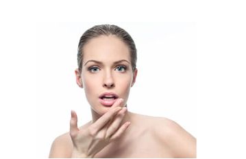 上海容妍李昕做鼻子如何？探秘70天美感變化，細致揭秘現(xiàn)場圖集