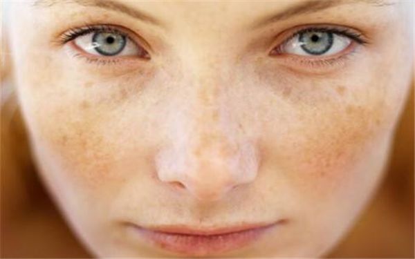 成都玉之光整形醫(yī)院豐胸術效果揭曉，最新2023案例分享！