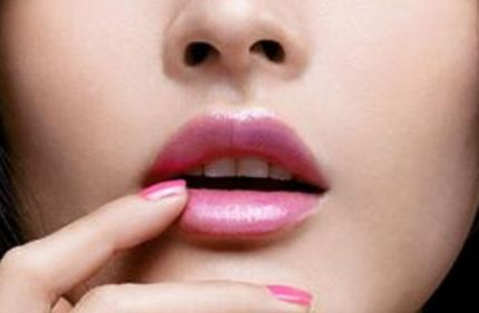 上海最受推崇的假體隆胸醫(yī)生，數(shù)一數(shù)二的專家是誰？