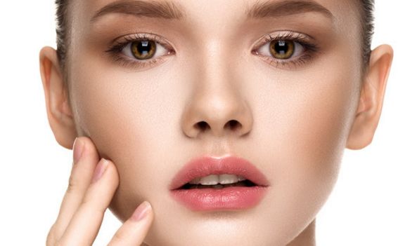 武漢同濟(jì)醫(yī)院整形外科專家推薦！驚喜！整形項(xiàng)目收費(fèi)一覽表！