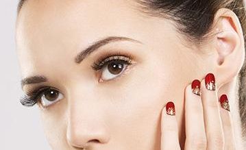 哈爾濱索菲醫(yī)療美容張慧穎的醫(yī)生介紹及隆鼻恢復(fù)記錄給你解答