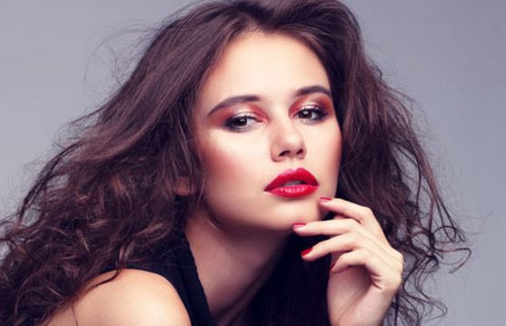 泉州哪位醫(yī)生在第一醫(yī)院口腔科的種植牙領(lǐng)域中表現(xiàn)卓越？專家經(jīng)驗分享