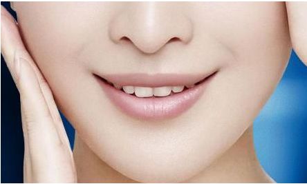 鎮(zhèn)江市首屈一指的整形美容科醫(yī)生，技術(shù)一流、備受贊譽！