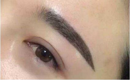 石家莊哪里專業(yè)可靠的硅膠隆鼻醫(yī)院值得考慮？