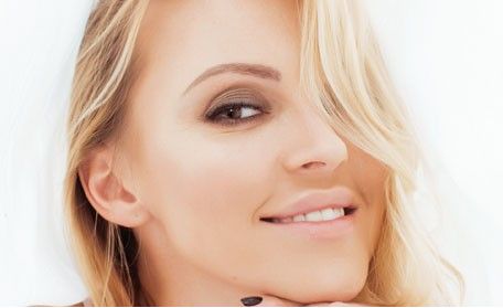 青島修復(fù)雙眼皮十強(qiáng)醫(yī)生口碑實力排行榜：知名度爆表！